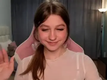 Lilymoore69  live sex cam