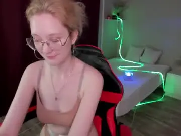 Lunaterry  live sex cam