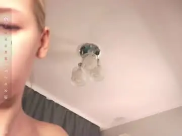 Myriambirkett  live sex cam