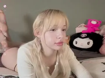 Nicole_yo  live sex cam