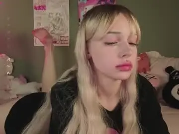 Nicole_yo  live sex cam