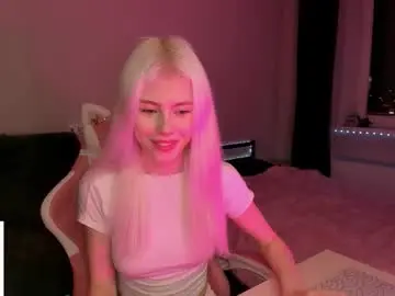 Red_qwe  live sex cam