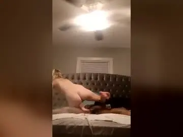 Sexysavy79  live sex cam