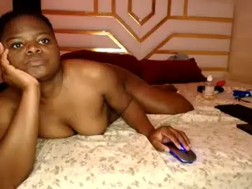 Shortandsweete  live sex cam