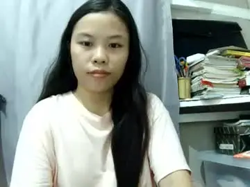 Urasianbabecandy4u  live sex cam