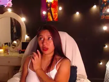 Yes2802  live sex cam
