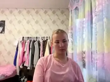 Yuriedberg  live sex cam