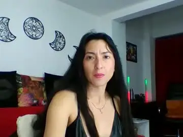 Angela_mis  live sex cam