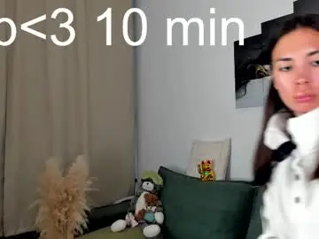 Bella_coyy_777  live sex cam