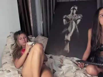 Couple_funnyy  live sex cam