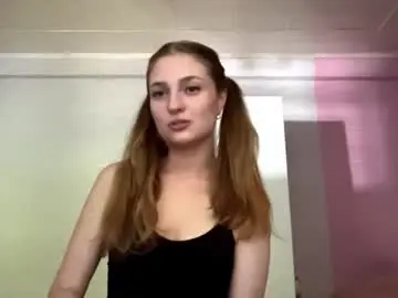 Deliamcchriston  live sex cam