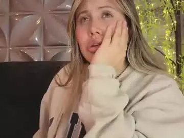 Eleecttraa_12  live sex cam