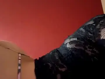 Maritzacapen  live sex cam