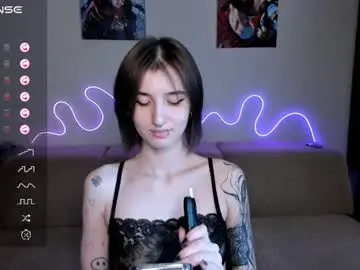 Mika_reid  live sex cam