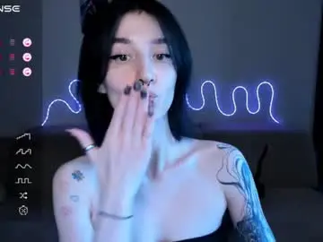 Mika_reid  live sex cam