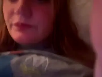 Milky_mamaz  live sex cam