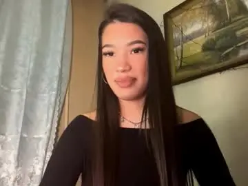 Qianalemucchi  live sex cam