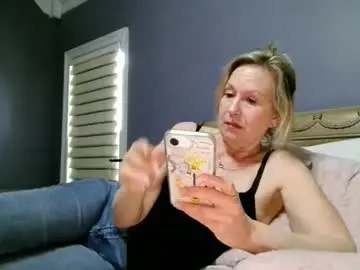 Sexyfloridamilf  live sex cam