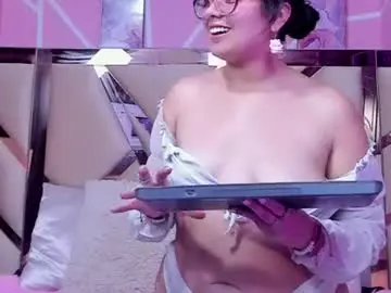 Soe_frox  live sex cam