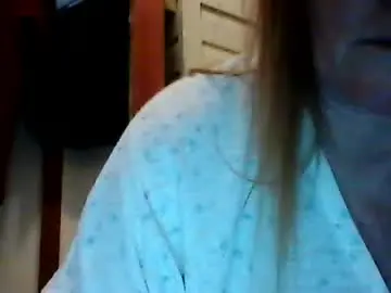 Titillatinggal  live sex cam