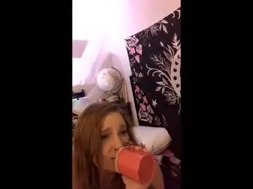 Yourthickgingergoddess  live sex cam