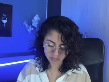 Amarettho  live sex cam