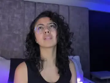 Amarettho  live sex cam