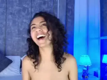 Amarettho  live sex cam