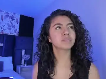 Amarettho  live sex cam