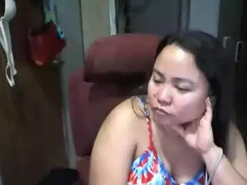 Bigboobslyn  live sex cam