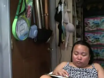 Bigboobslyn  live sex cam
