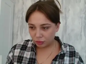 Candymini  live sex cam