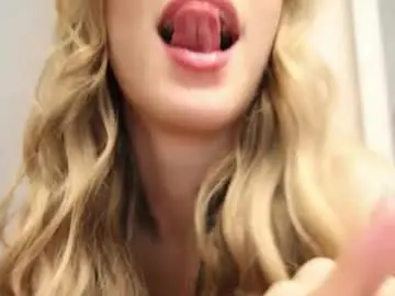 Cyberm4ry  live sex cam