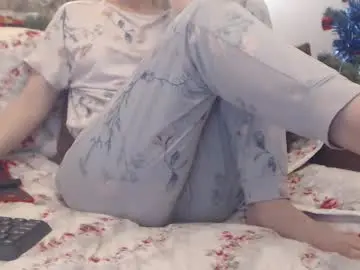 Gold_womanx9  live sex cam