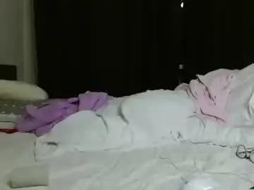 Karolinas777x  live sex cam