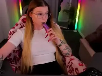 Lisa_rabbit  live sex cam