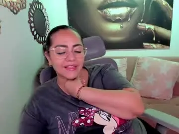 Marianalopez81  live sex cam