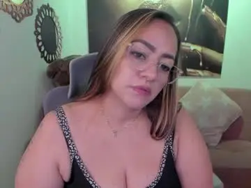 Marianalopez81  live sex cam