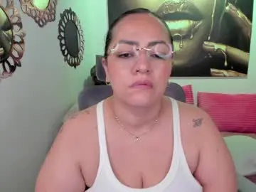 Marianalopez81  live sex cam