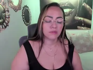 Marianalopez81  live sex cam
