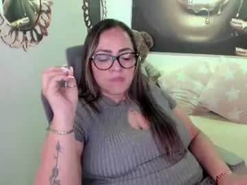 Marianalopez81  live sex cam