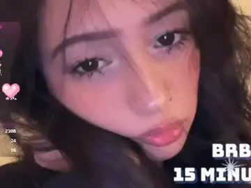Mellymellika  live sex cam