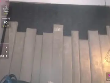 Misroos  live sex cam