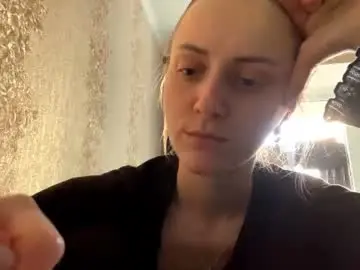 Ravenstifel  live sex cam