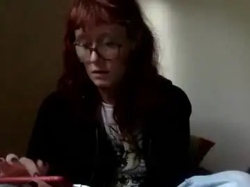 Redcassie666  live sex cam