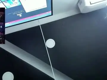 Rubi_sharqui  live sex cam