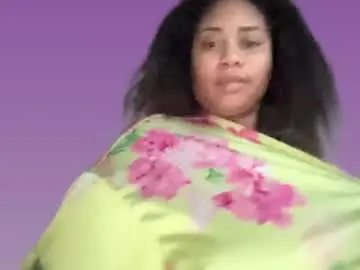 Softtee  live sex cam