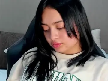 Baby_naomy  live sex cam