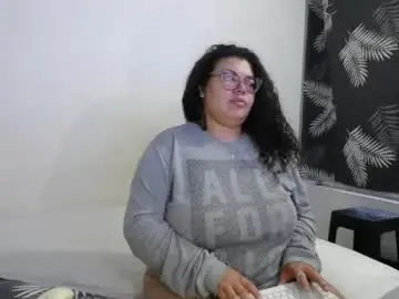 Bianca_boobs  live sex cam