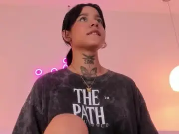 Danielle_castillo  live sex cam